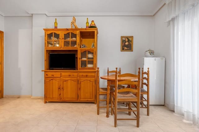 1 makuuhuone Huoneisto myytävänä paikassa Avenida Habaneras - Curva de Palangre, Torrevieja - 122 000 € (Ref: 9536774)