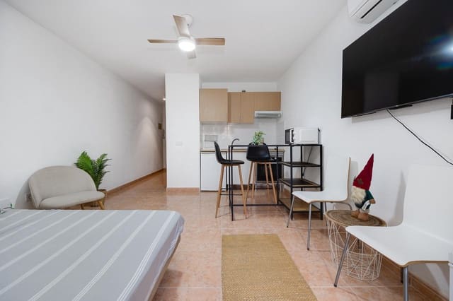 Studio til salg i Centro, Torrevieja med swimmingpool - € 82.990 (Ref: 9543552)