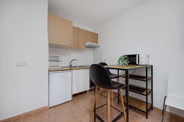 Studio til salg i Centro, Torrevieja med swimmingpool - € 82.990 (Ref: 9543552)