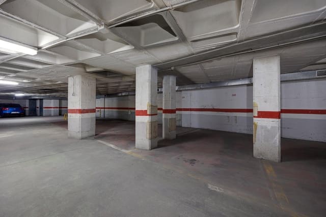 Garage for sale in Playa del Cura, Torrevieja - € 7,500 (Ref: 9551440)