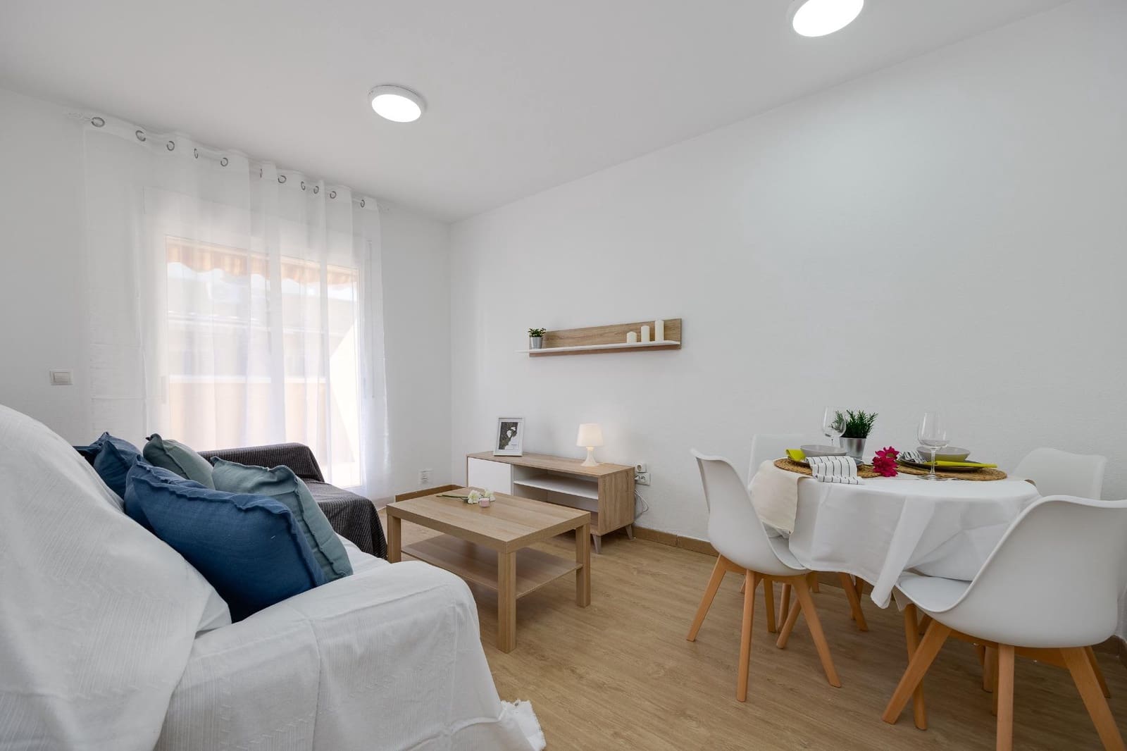 2 soveværelse Penthouse til salg i Torrevieja med swimmingpool garage - € 134.900 (Ref: 9551441)