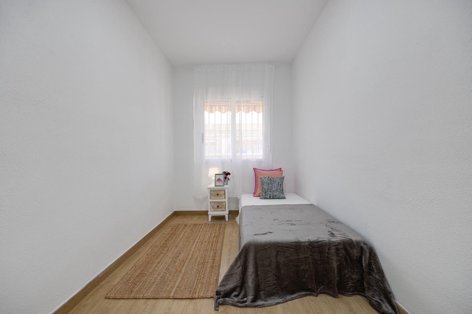 2 soveværelse Penthouse til salg i Torrevieja med swimmingpool garage - € 134.900 (Ref: 9551441)