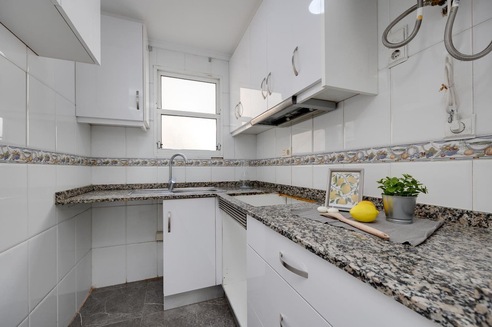 2 soveværelse Penthouse til salg i Torrevieja med swimmingpool garage - € 134.900 (Ref: 9551441)