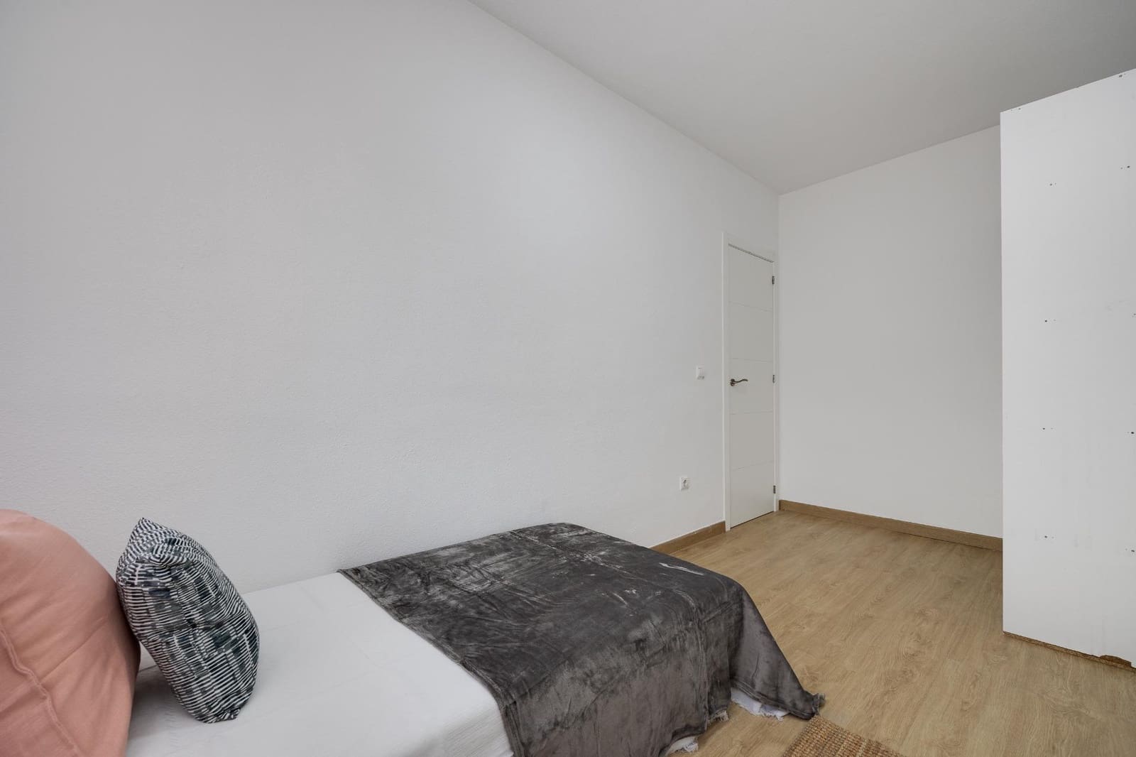 2 soveværelse Penthouse til salg i Torrevieja med swimmingpool garage - € 134.900 (Ref: 9551441)