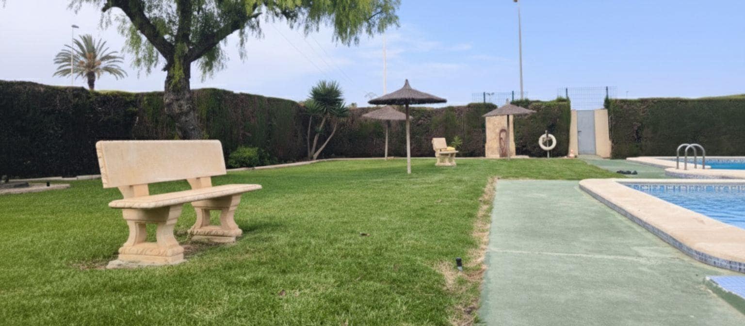 2 sypialnia Bungalow na sprzedaż w Paraje Natural z basenem - 129 990 € (Ref: 9555797)