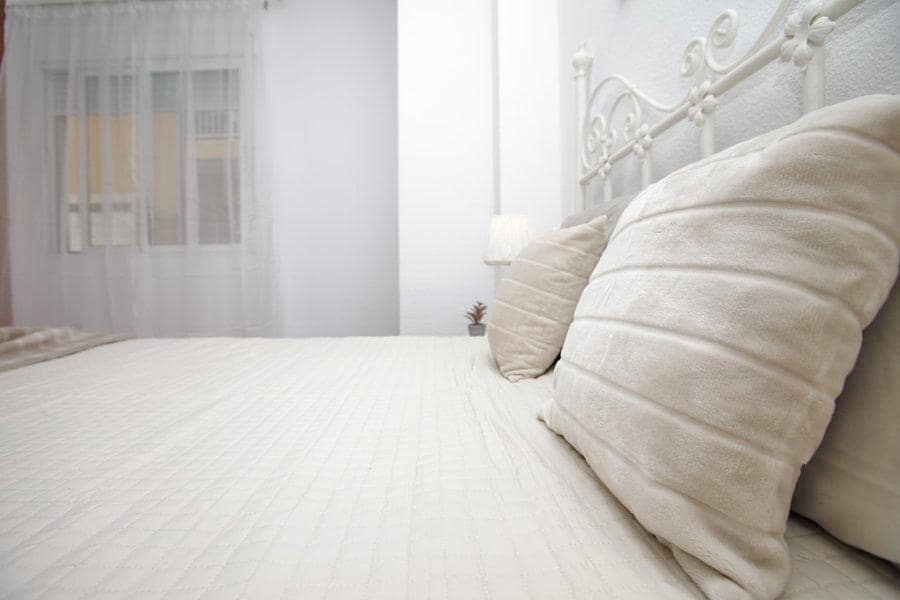 Apartamento de 2 habitaciones en Torrevieja en venta - 145.000 € (Ref: 9574584)