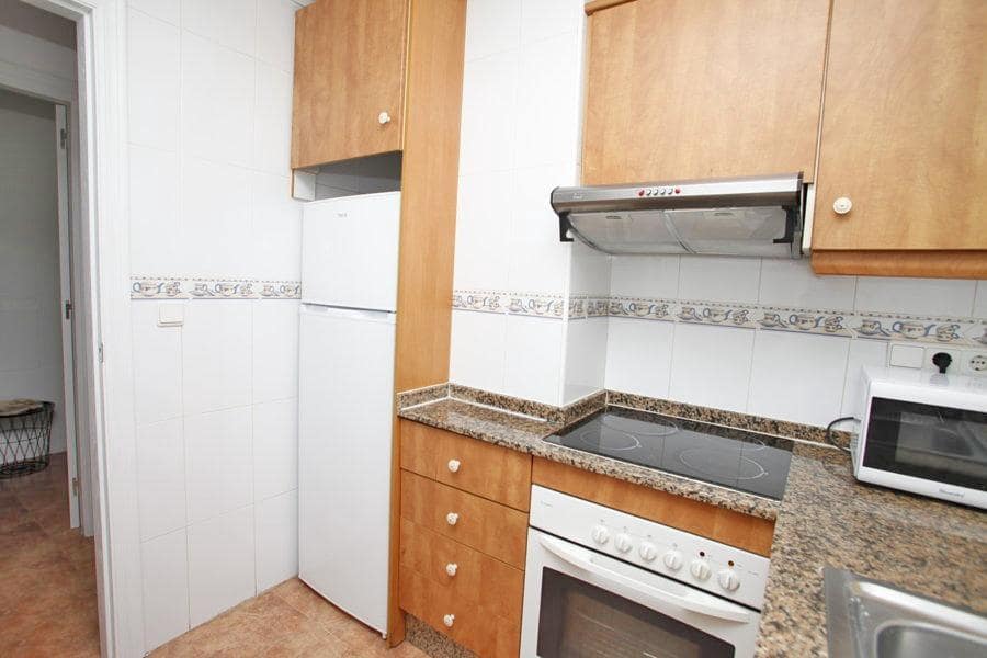 Apartamento de 2 habitaciones en Torrevieja en venta - 145.000 € (Ref: 9574584)