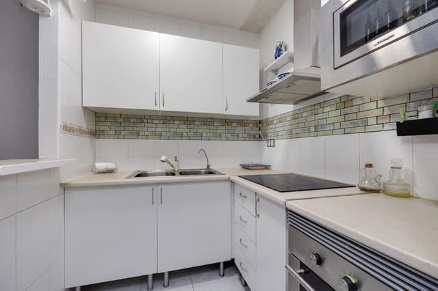 4 sypialnia Willa na sprzedaż w Paraje Natural, Torrevieja z basenem - 169 900 € (Ref: 9586452)