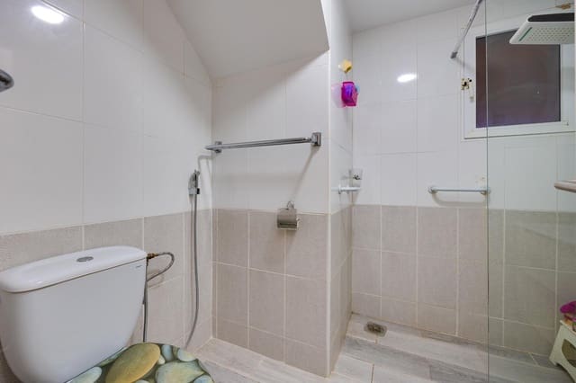 4 sypialnia Willa na sprzedaż w Paraje Natural, Torrevieja z basenem - 169 900 € (Ref: 9586452)