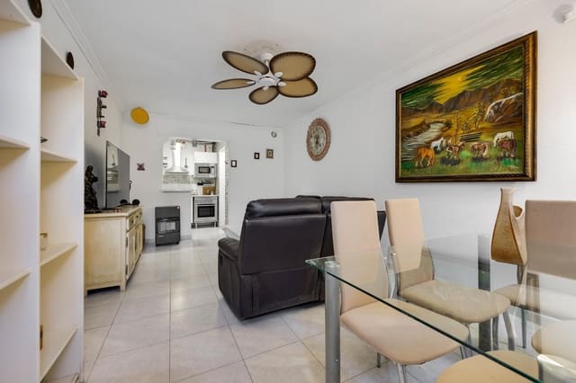 4 sypialnia Willa na sprzedaż w Paraje Natural, Torrevieja z basenem - 169 900 € (Ref: 9586452)