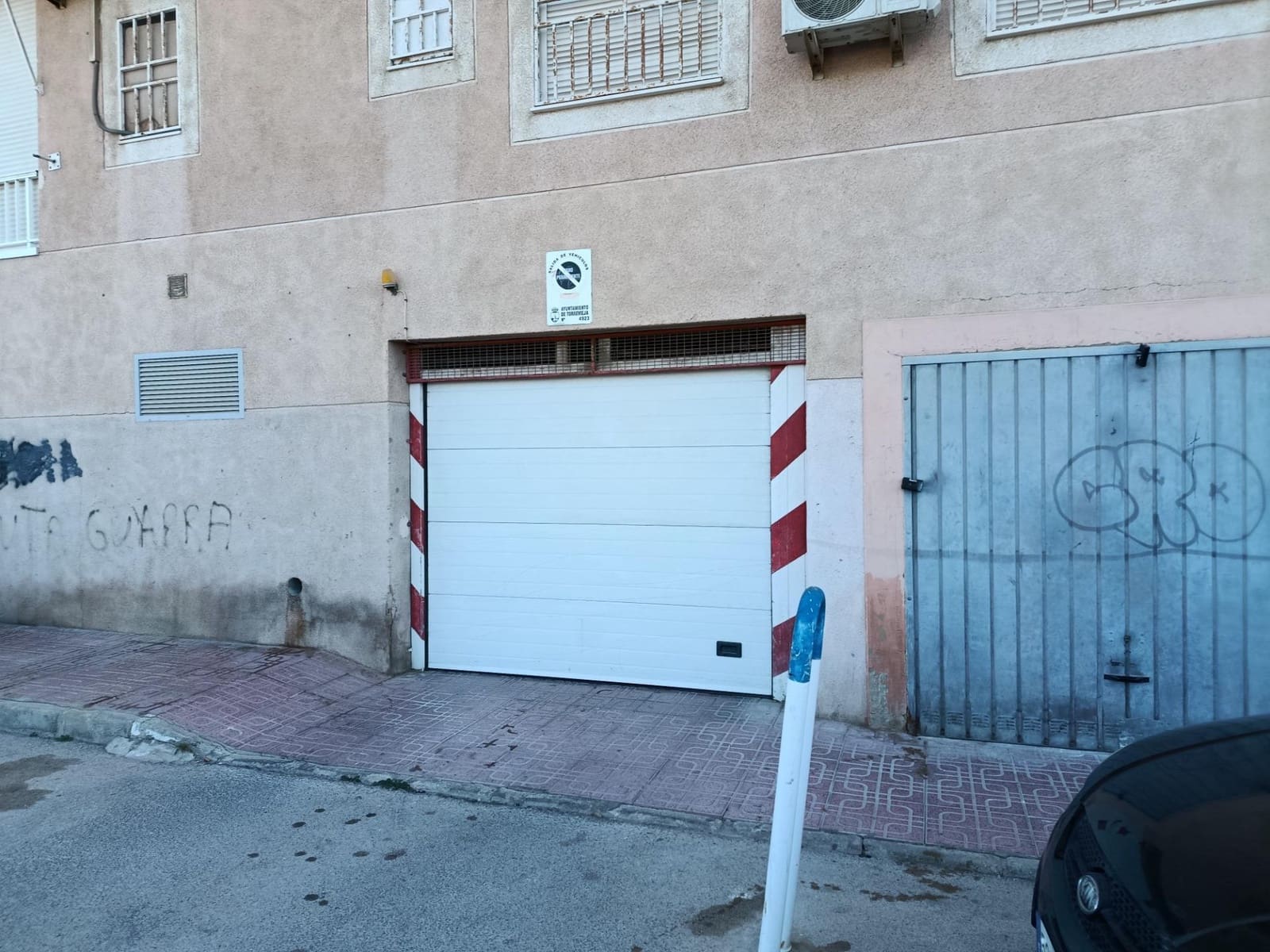 Garaje en Torrevieja en venta - 16.900 € (Ref: 9619190)