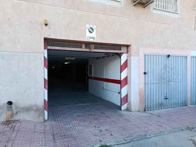 Garaje en Parque de las Naciones, Torrevieja en venta - 16.900 € (Ref: 9619190)