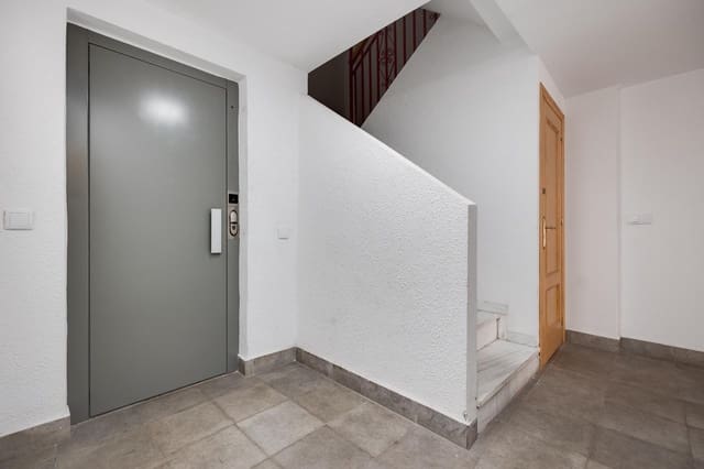 Studio till salu i Playa del Acequión, Torrevieja - 74 900 € (Ref: 9619191)