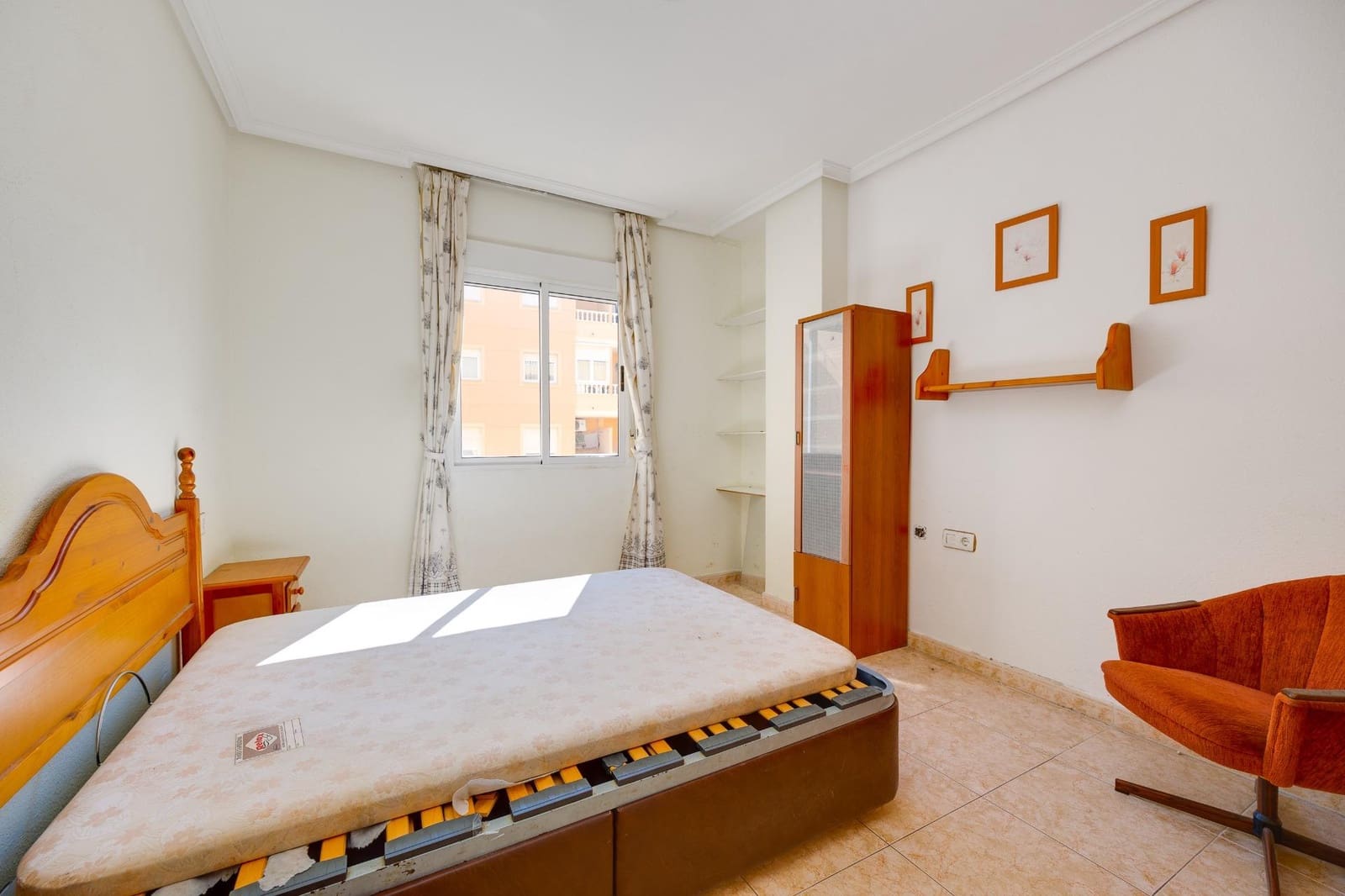 1 slaapkamer Appartement te koop in Torrevieja - € 88.900 (Ref: 9634199)