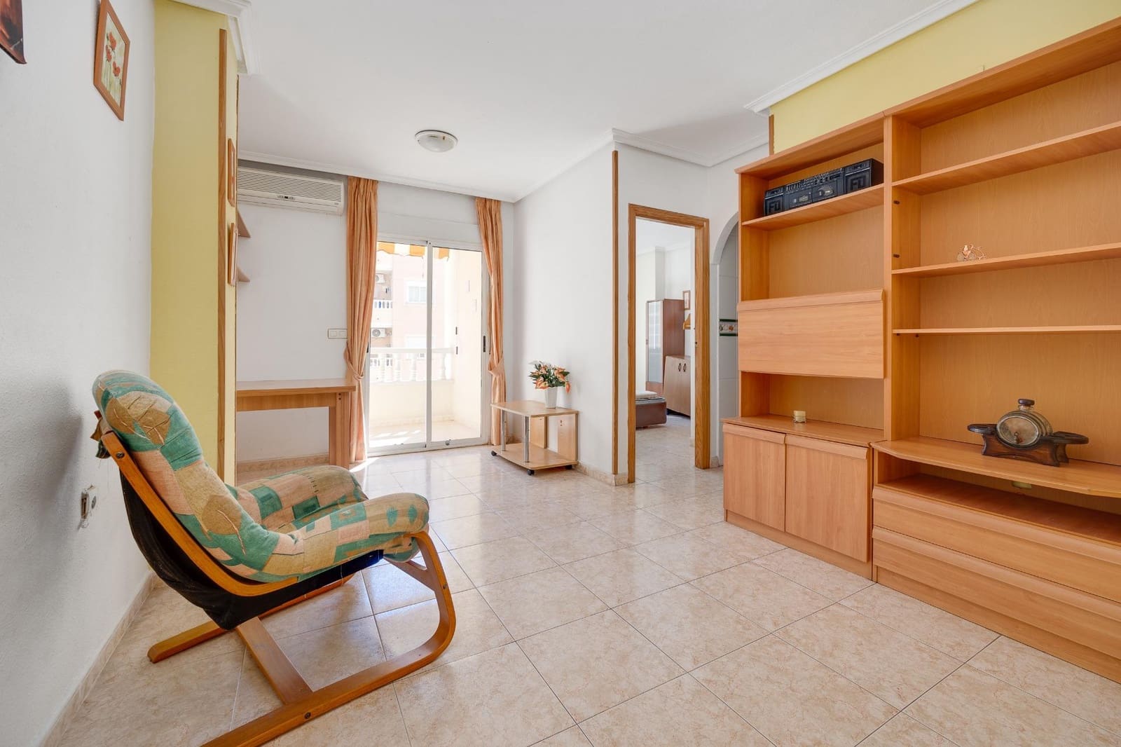 1 slaapkamer Appartement te koop in Torrevieja - € 88.900 (Ref: 9634199)
