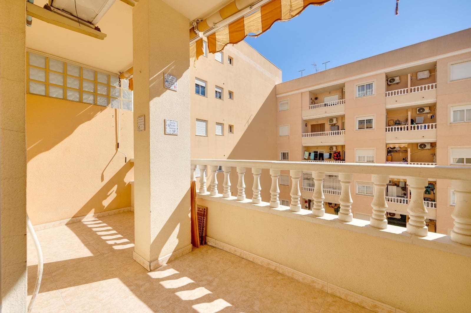 1 slaapkamer Appartement te koop in Torrevieja - € 88.900 (Ref: 9634199)