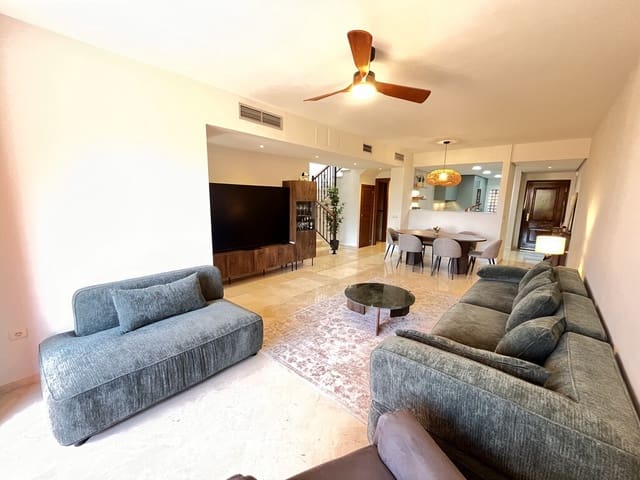 3 sovrum Takvåning att hyra i El Rosario, Marbella med pool garage - 3 200 € (Ref: 10033536)