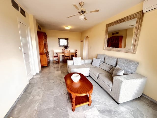 1 quarto Apartamento para arrendar em Las Chapas, Marbella com piscina - 1 300 € (Ref: 10042644)