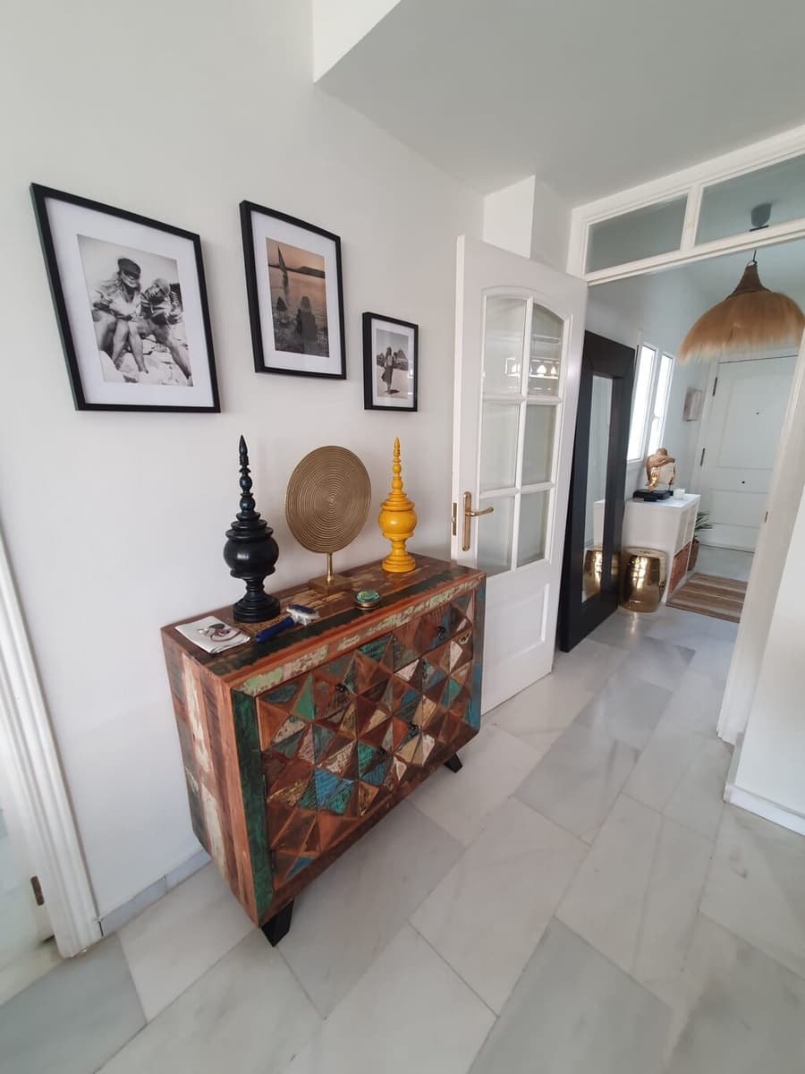 3 quarto Penthouse para venda em Puerto Banus com piscina garagem - 1 400 000 € (Ref: 10054821)