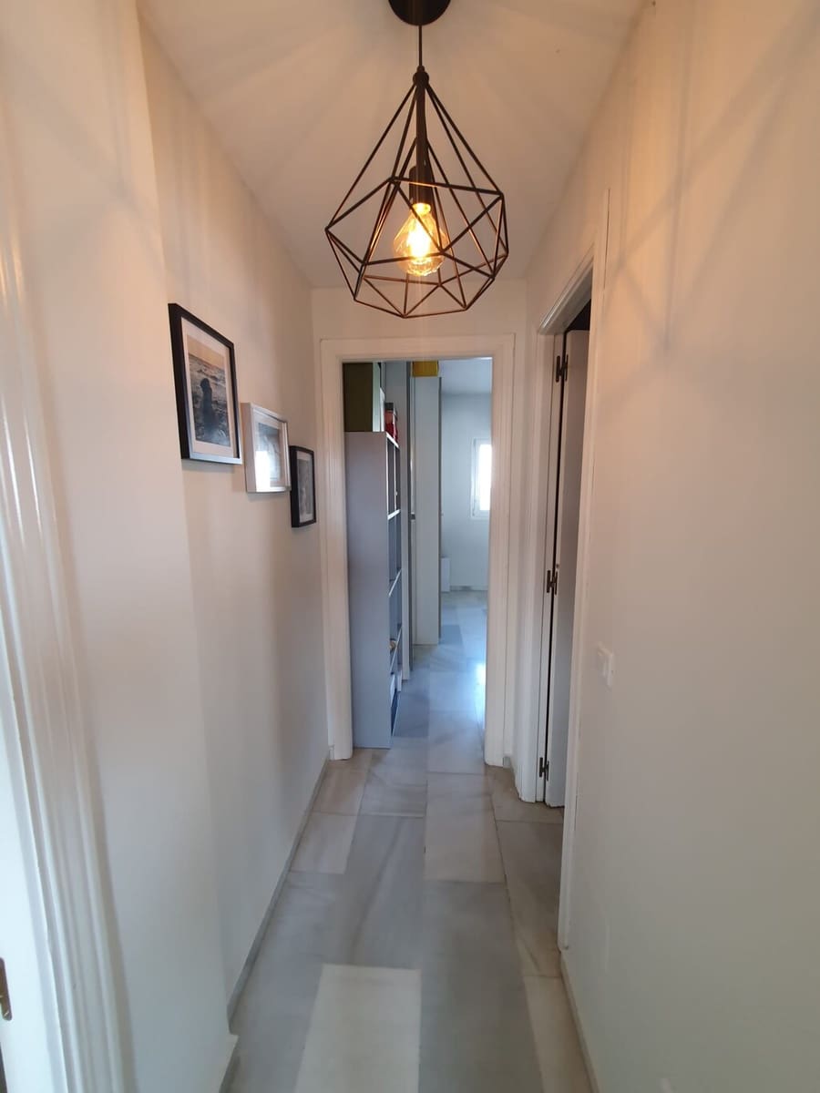 3 quarto Penthouse para venda em Puerto Banus com piscina garagem - 1 400 000 € (Ref: 10054821)