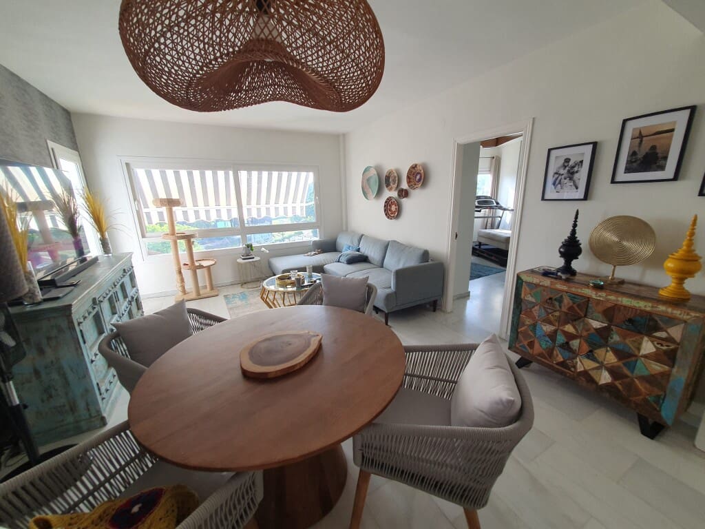 3 quarto Penthouse para venda em Puerto Banus com piscina garagem - 1 400 000 € (Ref: 10054821)