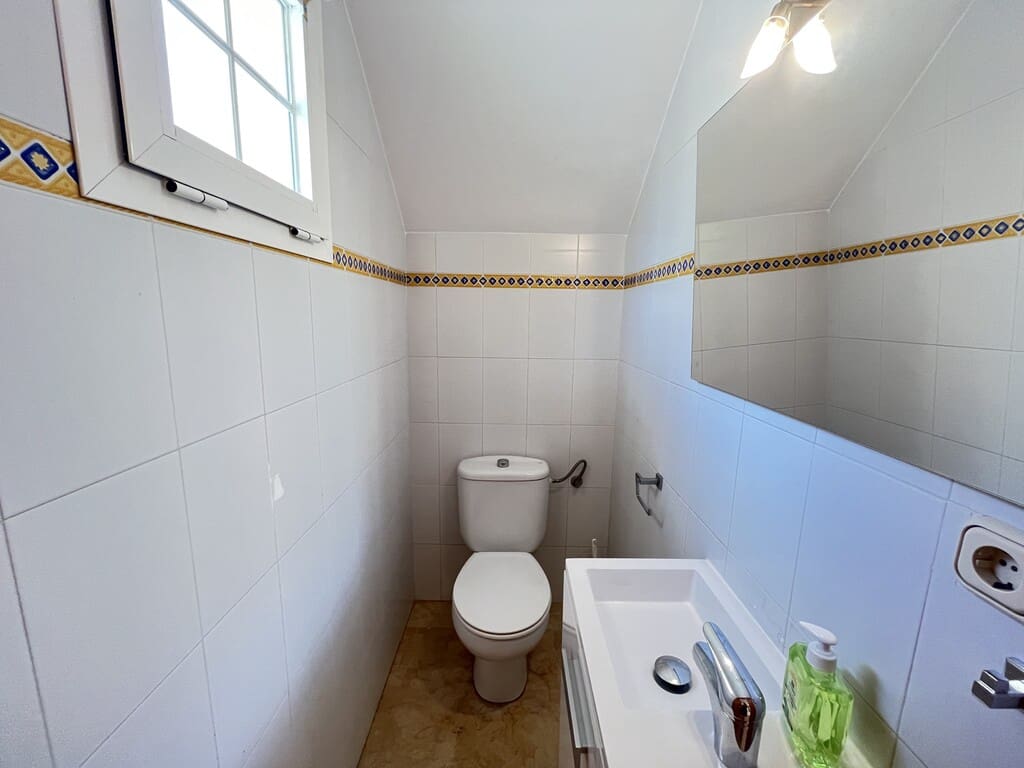 Villa/Maison de 3 chambres à louer à Las Chapas avec piscine garage - 5 800 € (Ref: 10115493)