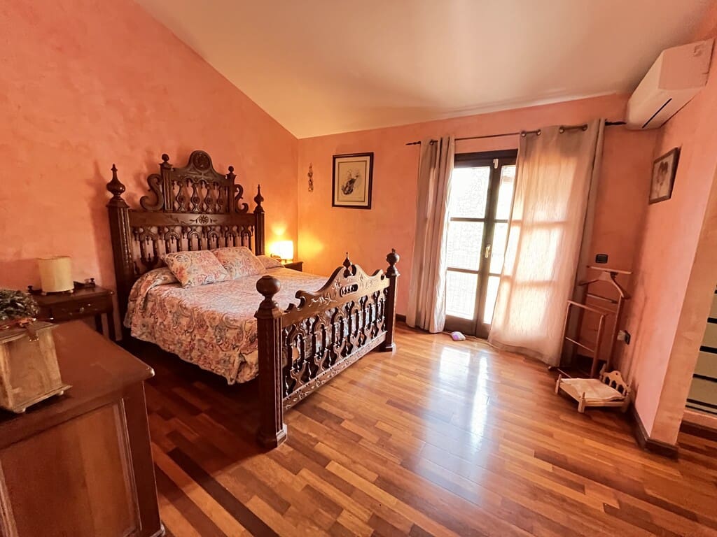 4 chambre Villa/Maison à vendre à Los Monteros avec garage - 955 000 € (Ref: 10131313)