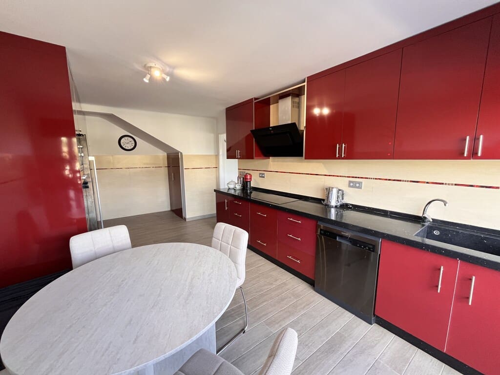 3 soveværelse Penthouse til leje i Carib Playa med swimmingpool - € 2.950 (Ref: 10159151)