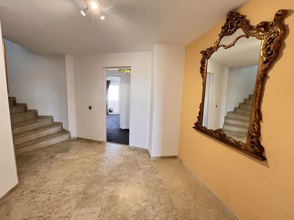 3 soveværelse Penthouse til leje i Carib Playa med swimmingpool - € 2.950 (Ref: 10159151)