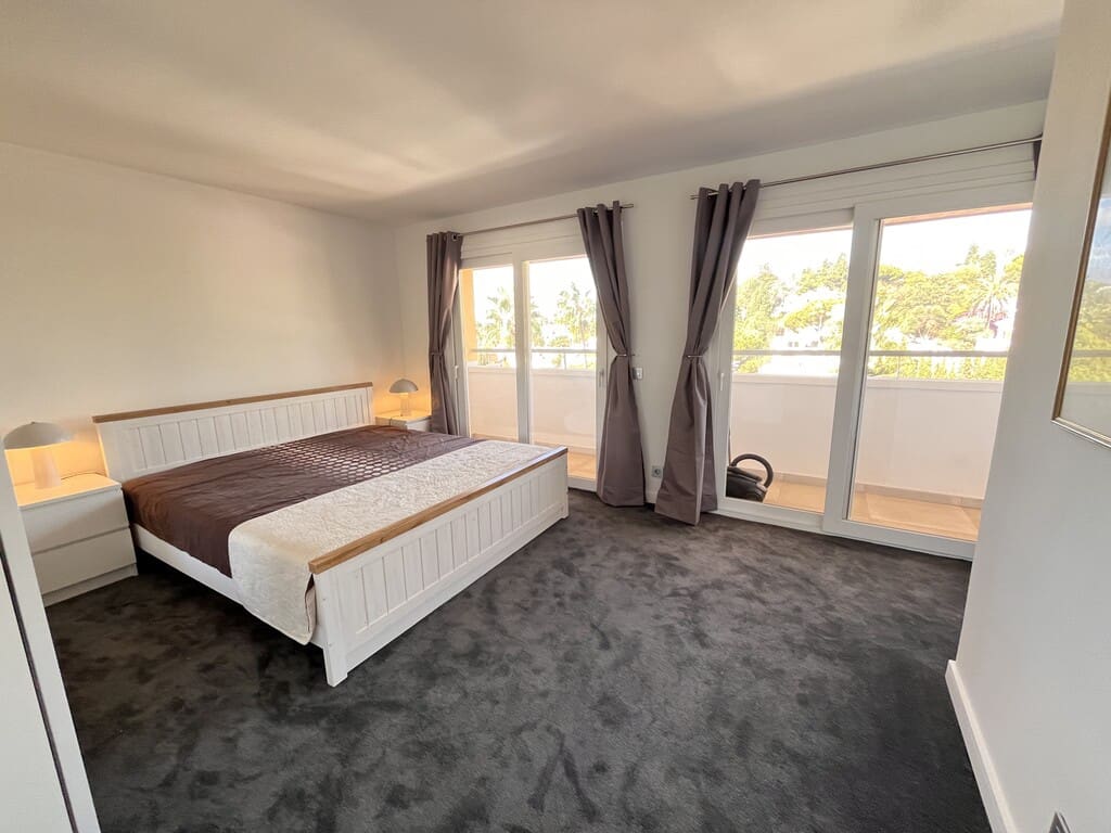 3 soveværelse Penthouse til leje i Carib Playa med swimmingpool - € 2.950 (Ref: 10159151)