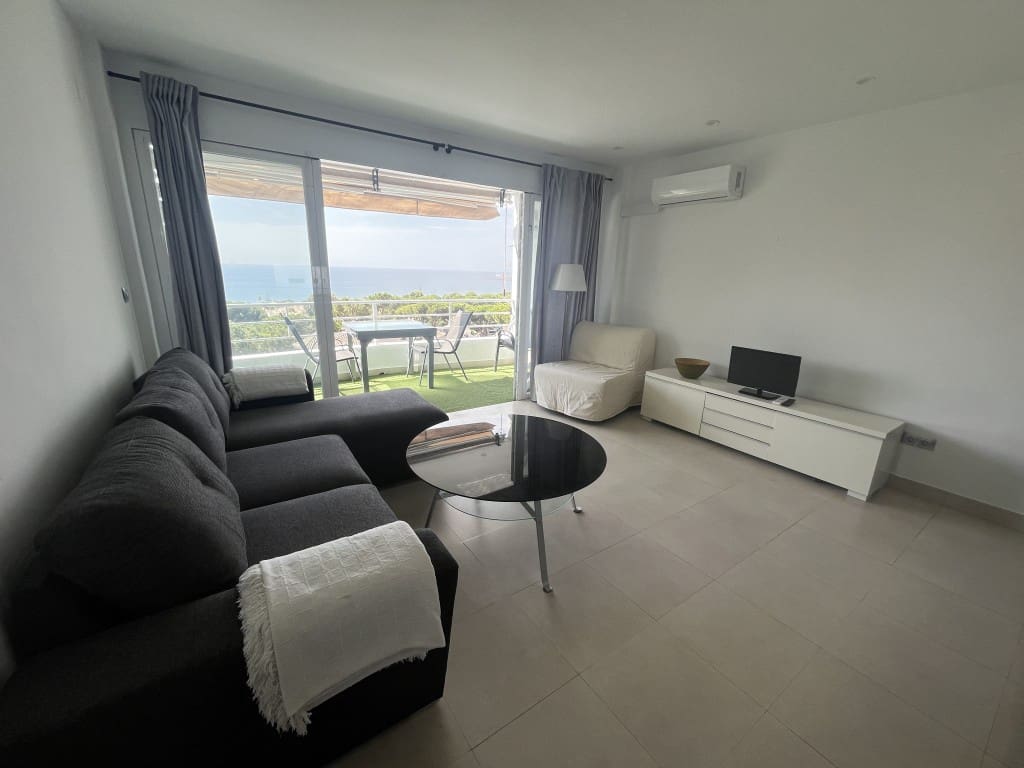 1 slaapkamer Appartement te huur in Costabella met zwembad - € 1.500 (Ref: 9282944)