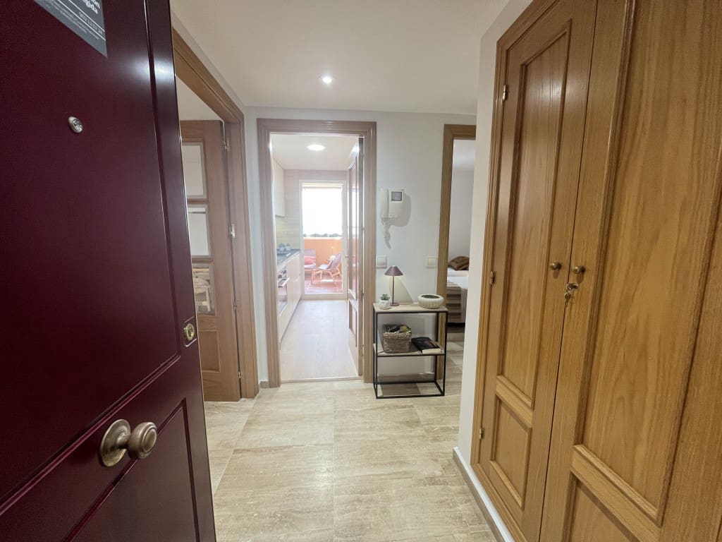 2 bedroom Apartment for rent in Las Chapas with pool - € 1,500 (Ref: 9282946)