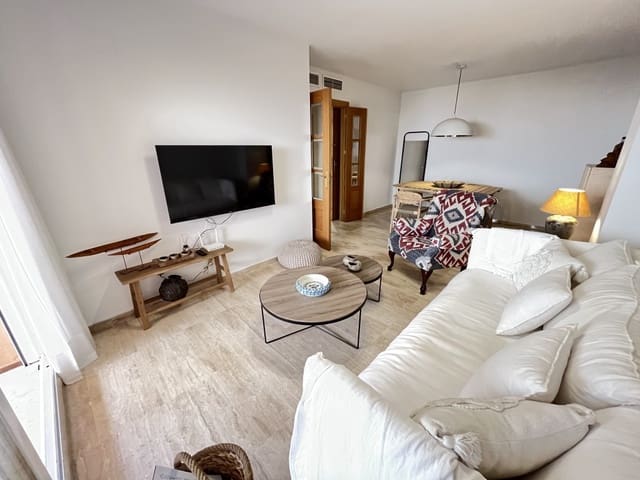 2 sovrum Lägenhet att hyra i Las Chapas, Marbella med pool - 1 500 € (Ref: 9282946)