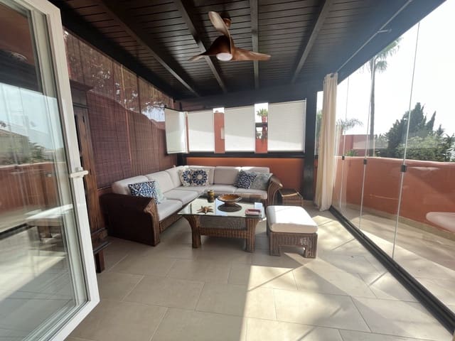 3 makuuhuone Huoneisto vuokrattavana paikassa Costabella, Marbella mukana uima-altaan 
autotalli - 1 800 € (Ref: 9282947)