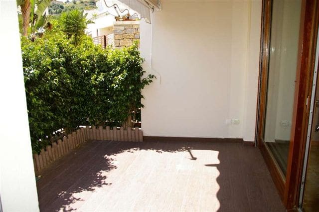 3 makuuhuone Huoneisto myytävänä paikassa Marbella mukana uima-altaan 
autotalli - 400 000 € (Ref: 9282953)