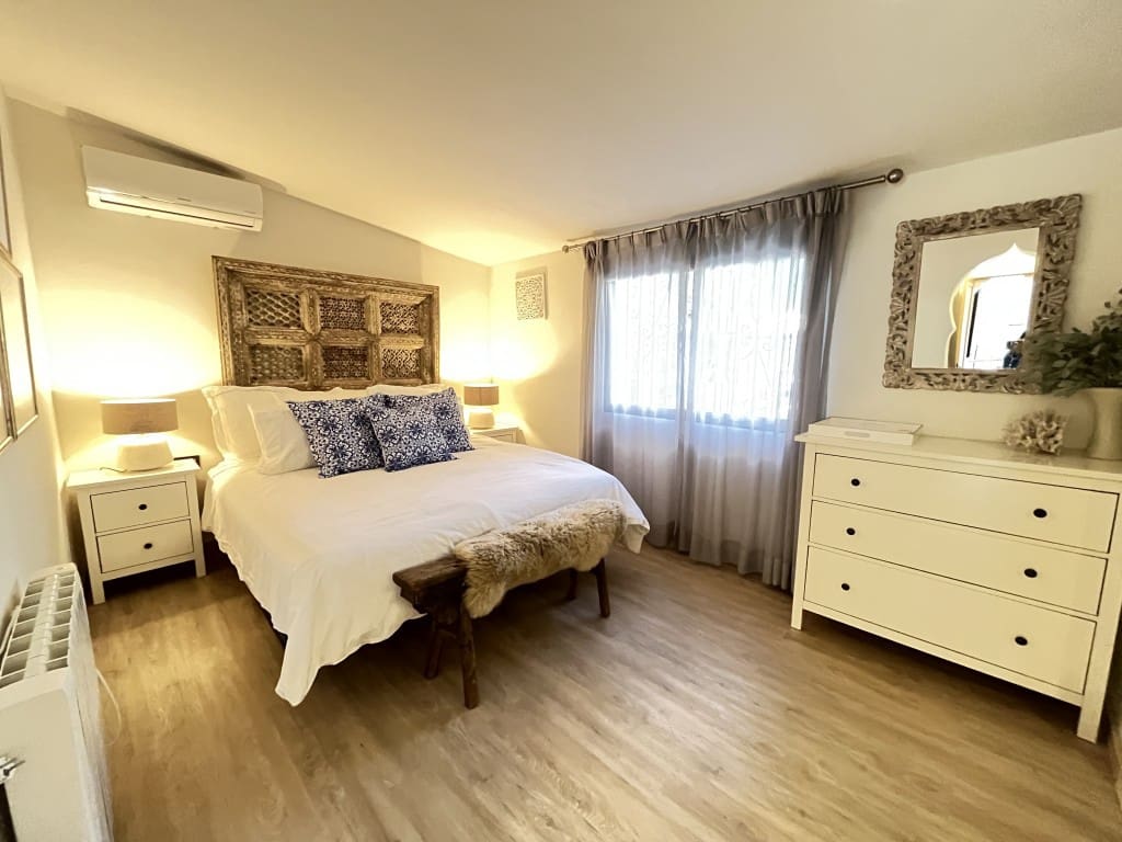 3 makuuhuone Huvila vuokrattavana paikassa El Rosario mukana uima-altaan - 4 500 € (Ref: 9294224)