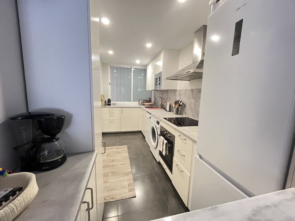 3 slaapkamer Appartement te koop in Elviria met zwembad - € 649.000 (Ref: 9294225)