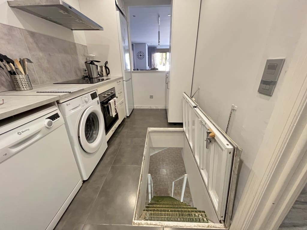 3 slaapkamer Appartement te koop in Elviria met zwembad - € 649.000 (Ref: 9294225)