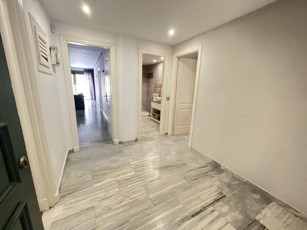 3 slaapkamer Appartement te koop in Elviria met zwembad - € 649.000 (Ref: 9294225)