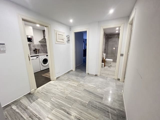 3 quarto Apartamento para venda em Elviria, Marbella com piscina - 649 000 € (Ref: 9294225)