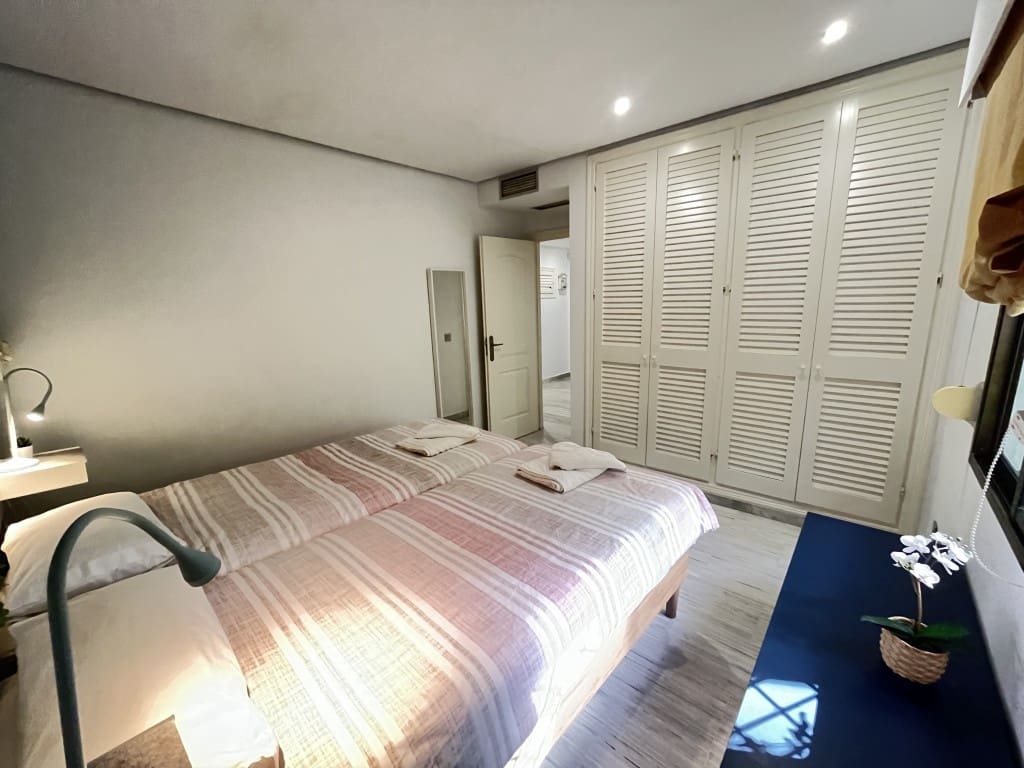 3 slaapkamer Appartement te koop in Elviria met zwembad - € 649.000 (Ref: 9294225)