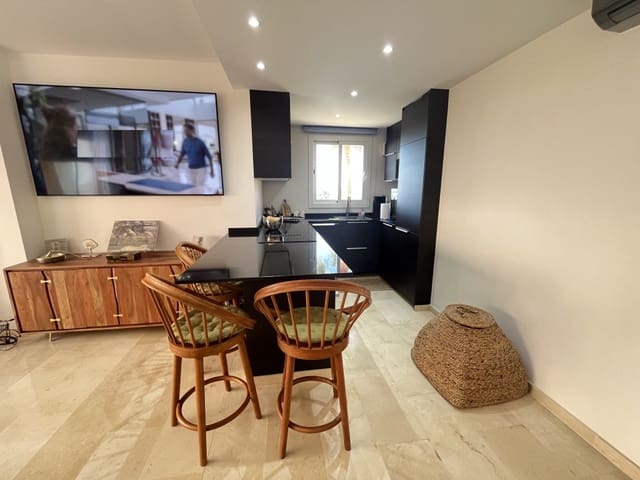 1 Zimmer Apartment zu verkaufen in Elviria, Marbella mit Pool Garage - 318.000 € (Ref: 9303218)