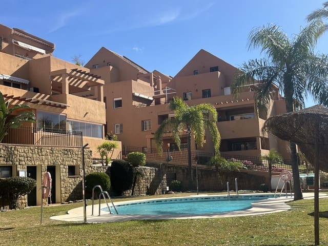 1 Zimmer Apartment zu verkaufen in Elviria, Marbella mit Pool Garage - 318.000 € (Ref: 9303218)