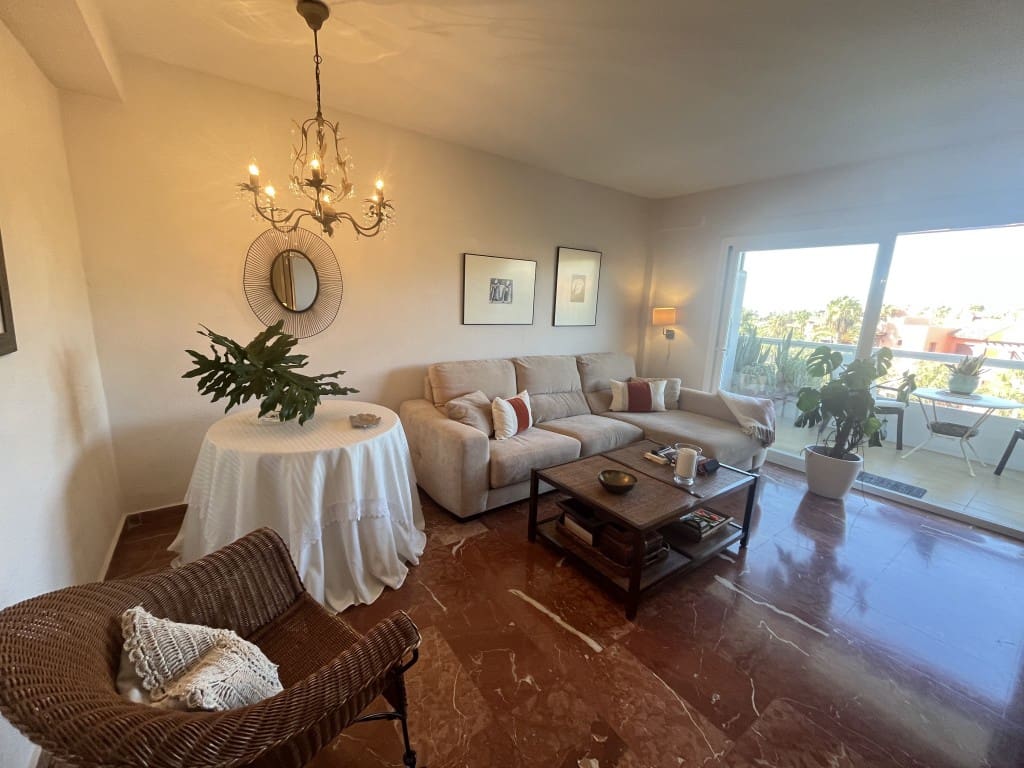 2 soverom Leilighet til salgs i Las Chapas - € 355 000 (Ref: 9378725)