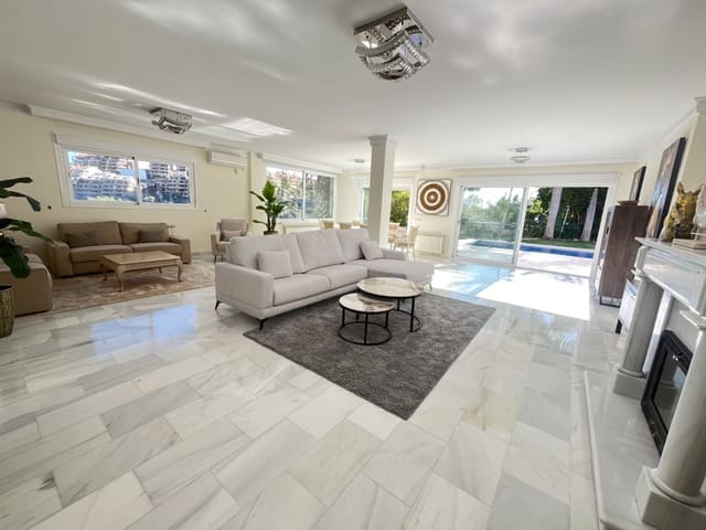 5 soveværelse Villa til leje i Elviria, Marbella med swimmingpool garage - € 7.000 (Ref: 9430796)