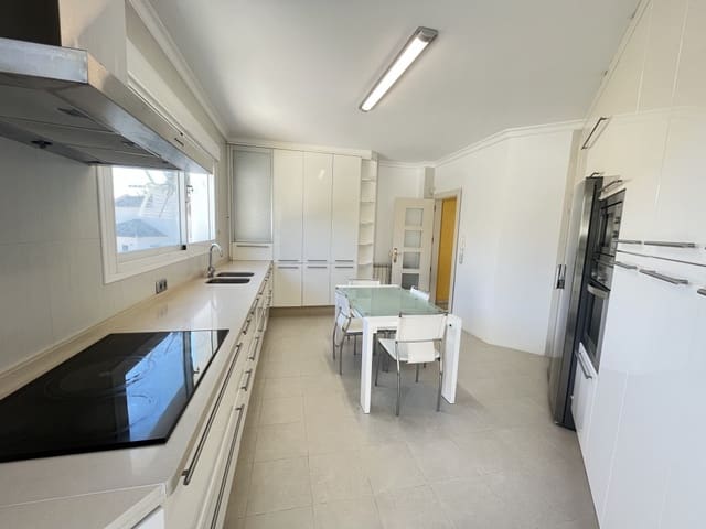 5 soveværelse Villa til leje i Elviria, Marbella med swimmingpool garage - € 7.000 (Ref: 9430796)