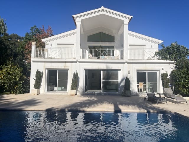 5 soveværelse Villa til leje i Elviria, Marbella med swimmingpool garage - € 7.000 (Ref: 9430796)