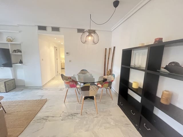 2 slaapkamer Appartement te huur in Las Chapas, Marbella met zwembad garage - € 1.600 (Ref: 9614709)