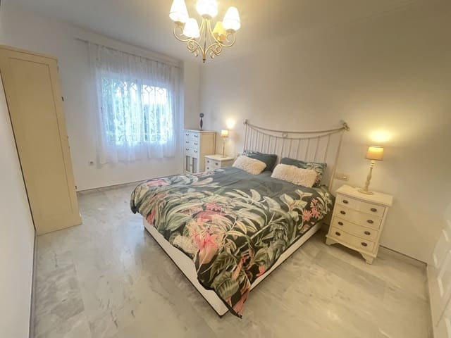 2 slaapkamer Appartement te huur in Las Chapas, Marbella met zwembad garage - € 1.600 (Ref: 9614709)