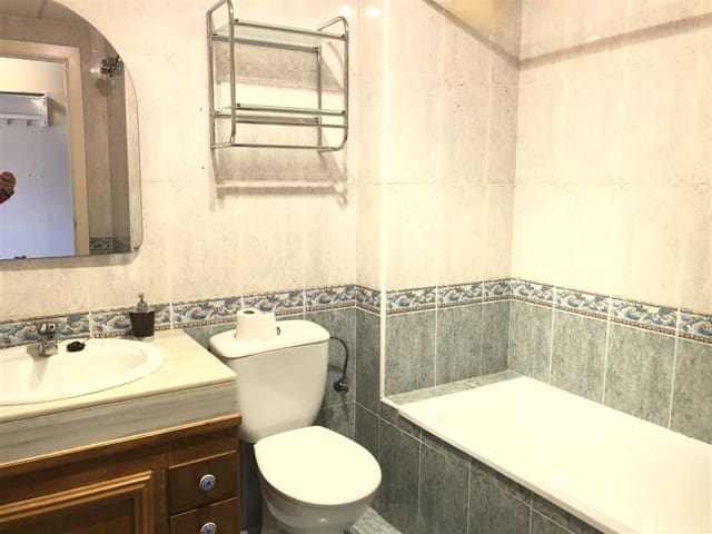 Estudio en Las Chapas, Marbella en alquiler con piscina - 850 € (Ref: 9655662)